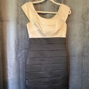 Boat neck, Bandage style, Color Block, Midi Dress